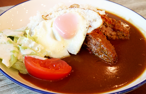 メンチカツカレー
